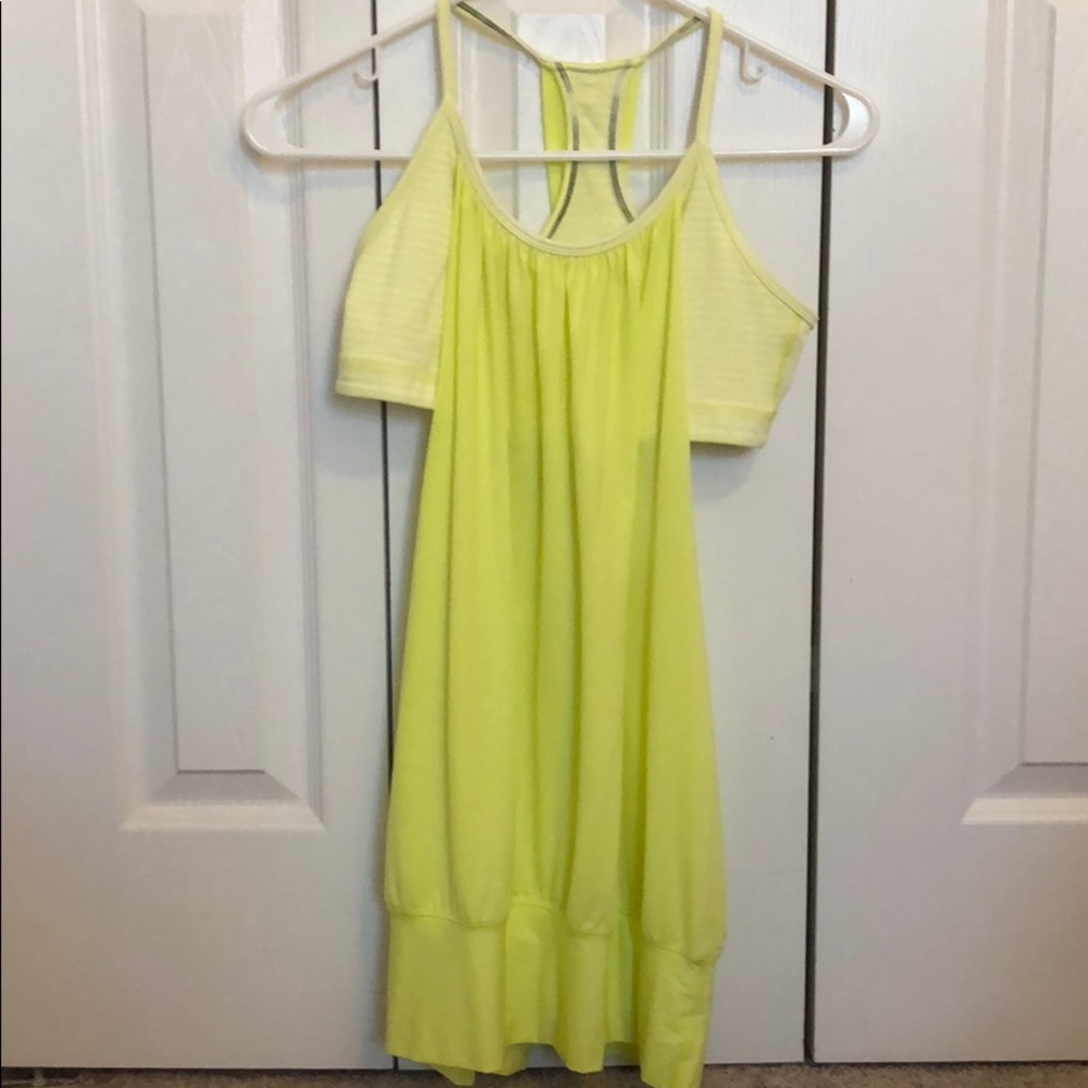 Lululemon tank